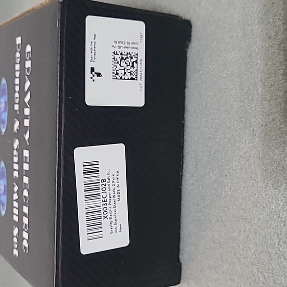 Gravity electric pepper and salt mill set NEW IN BOX - Picture 5 of 5